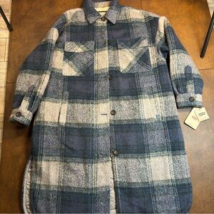 Levi’s Women’s Long Plaid Sherpa-Lined Coat –‎ Blue/Green Plaid – Size L (NWT)